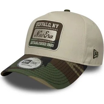 New Era 9FORTY E Frame Camo Patch Snapback Kappe in Beige und Camouflage