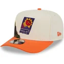 beige-orangefarbene-snapback-kappe-mit-gebogenem-schirm-9fifty-a-frame-precurved-hardwood-classics-der-phoenix-suns-nba-von-new-
