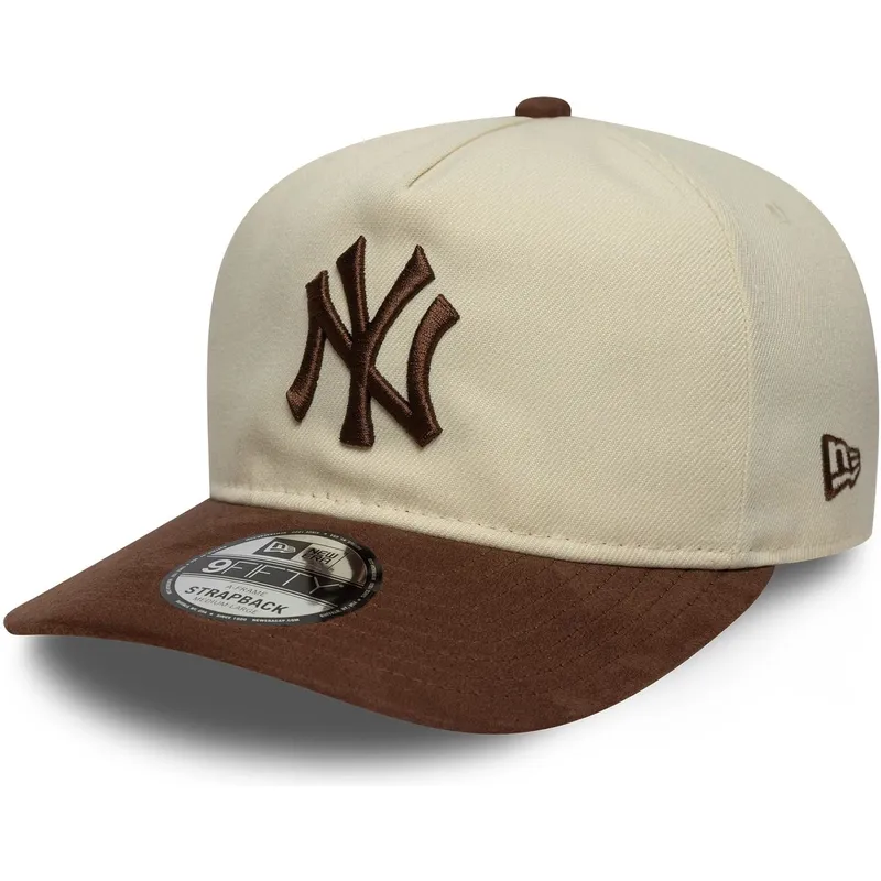 beige-und-braune-verstellbare-curved-cap-9fifty-a-frame-suede-visor-der-new-york-yankees-mlb-von-new-era