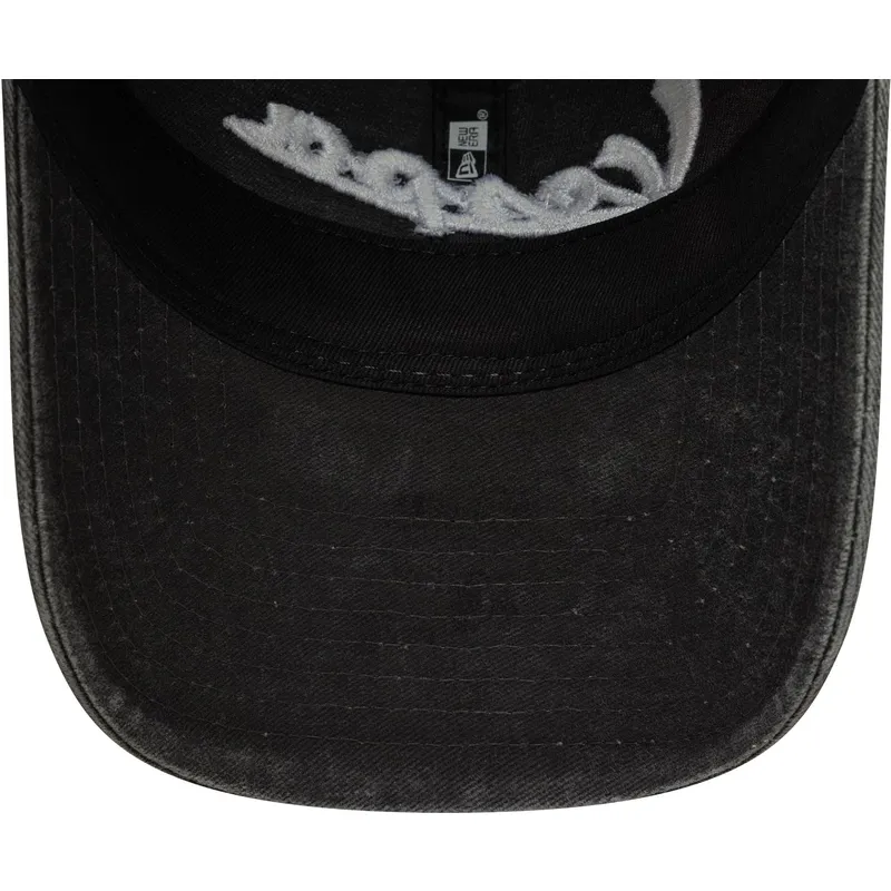 schwarze-verstellbare-curved-cap-9twenty-washed-von-vespa-piaggio-von-new-era