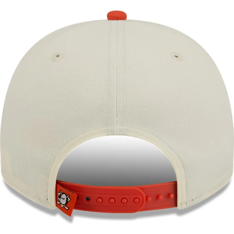 gorra-curva-beige-y-naranja-snapback-9fifty-a-frame-classic-de-anaheim-ducks-nhl-de-new-era