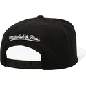 weisse-rote-und-schwarze-flache-snapback-kappe-old-cut-der-chicago-bulls-nba-von-mitchell-ness