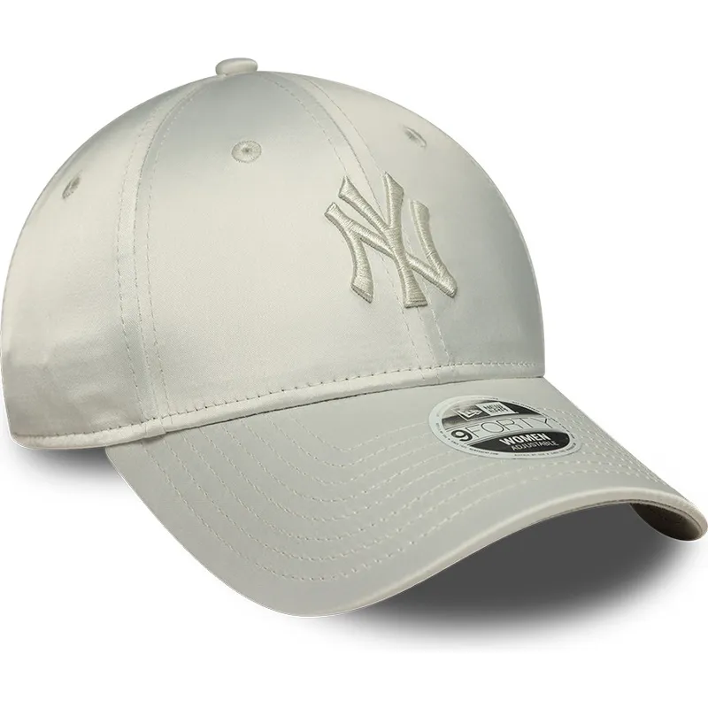 grune-gebogene-verstellbare-damenkappe-9forty-bow-back-satin-der-new-york-yankees-mlb-von-new-era