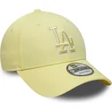 gelbe-verstellbare-curved-cap-mit-gelbem-logo-9forty-team-outline-der-los-angeles-dodgers-mlb-von-new-era