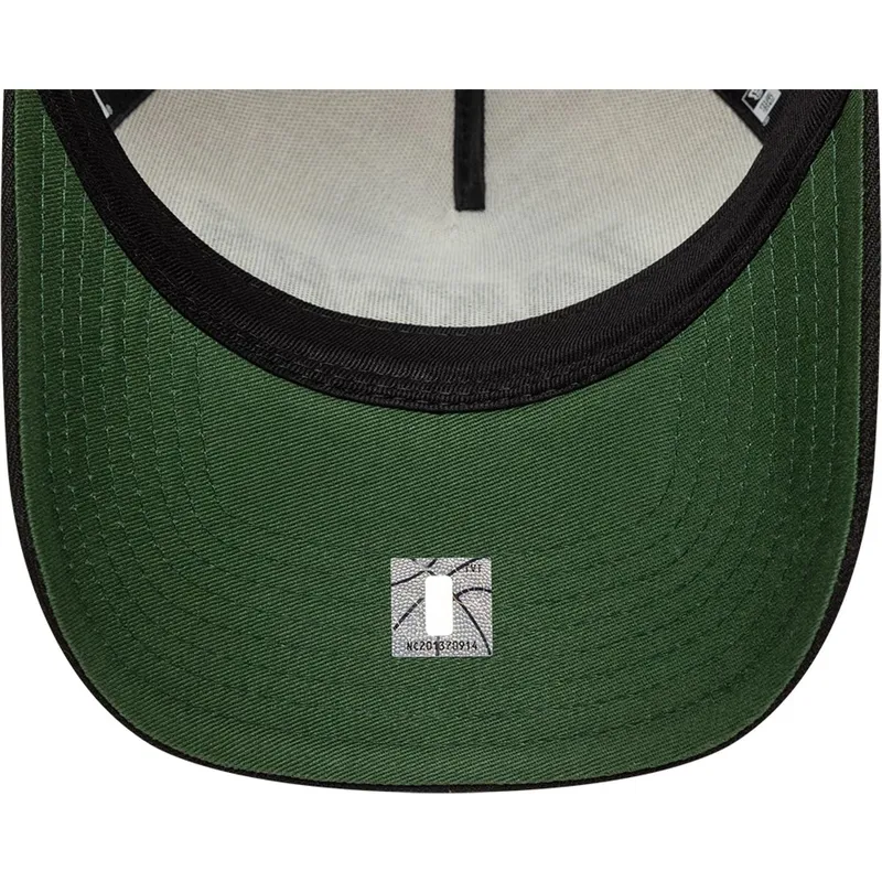 beige-und-schwarze-gebogene-snapback-kappe-e-frame-city-icon-der-los-angeles-lakers-nba-von-new-era