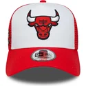 rote-und-weisse-trucker-kappe-a-frame-side-patch-von-chicago-bulls-nba-von-new-era