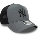 trucker-cap-grau-mit-schwarzem-logo-a-frame-sport-von-new-york-yankees-mlb-von-new-era