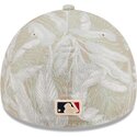 beige-gebogene-verstellbare-59forty-a-frame-leafy-palm-kappe-von-atlanta-braves-mlb-von-new-era