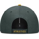 grune-gebogene-verstellbare-kappe-fur-kinder-dri-fit-club-structured-von-oakland-athletics-mlb-von-nike