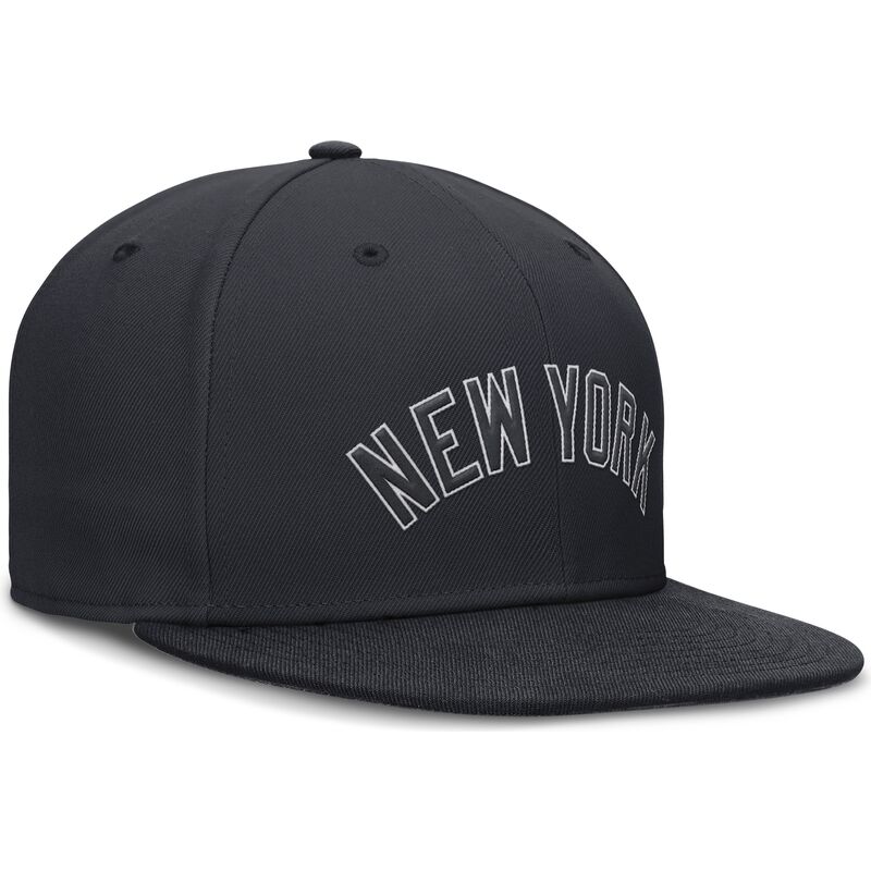 marineblaue-flache-fitted-kappe-dri-fit-true-structured-round-bill-der-new-york-yankees-mlb-von-nike