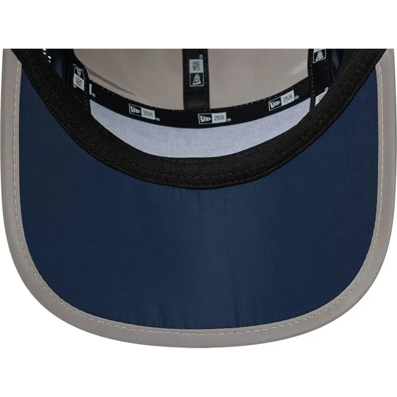 marineblaue-gebogene-5-panel-kappe-verstellbar-runner-colour-block-von-new-era