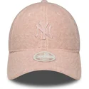 mutzen-gebogen-rosa-snapback-rosa-9forty-m-crown-winter-borg-der-new-york-yankees-mlb-von-new-era
