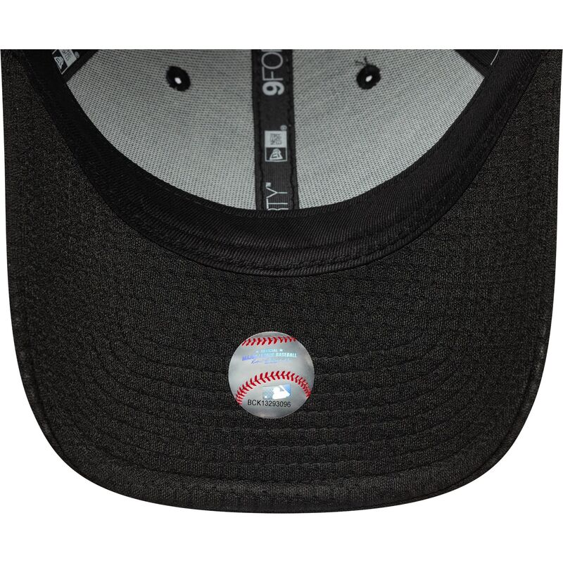 mutzen-gebogen-schwarz-verstellbares-band-9forty-flawless-mesh-der-detroit-tigers-mlb-von-new-era