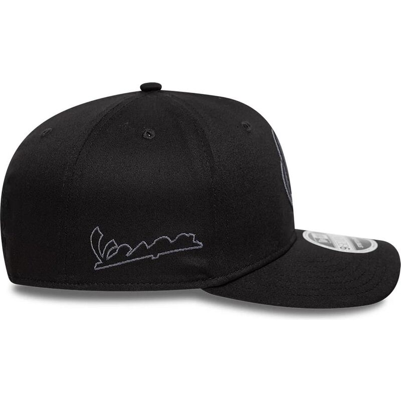mutzen-gebogen-schwarz-snapback-9seventy-stretch-snap-seasonal-vespa-piaggio-von-new-era mutzen-gebogen-schwarz-snapback-9seventy-stretch-snap-seasonal-vespa-piaggio-von-new-era