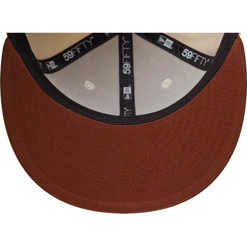 mutzen-flach-braun-angepasst-59fifty-league-essential-der-new-york-yankees-mlb-von-new-era mutzen-flach-braun-angepasst-59fifty-league-essential-der-new-york-yankees-mlb-von-new-era