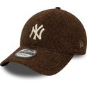 mutzen-gebogen-braun-snapback-9forty-winter-borg-der-new-york-yankees-mlb-von-new-era