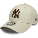 mutzen-gebogen-beige-snapback-9forty-m-crown-der-new-york-yankees-mlb-von-new-era