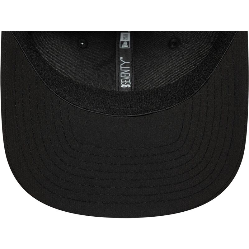 mutzen-gebogen-schwarz-snapback-9seventy-stretch-snap-repreve-der-associazione-sportiva-roma-serie-a-von-new-era