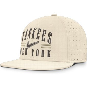 Mützen flach beige angepasst Dri-Fit True Structured Aero Bill der New York Yankees MLB von Nike