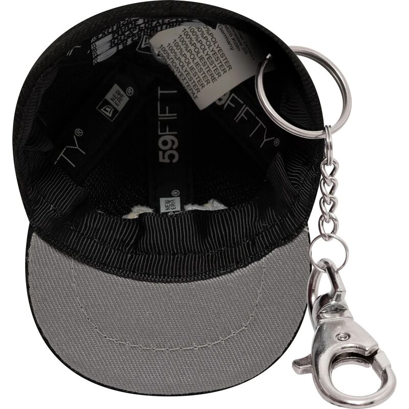 zubehor-schwarz-llavero-mini-cap-chain-von-new-era zubehor-schwarz-llavero-mini-cap-chain-von-new-era