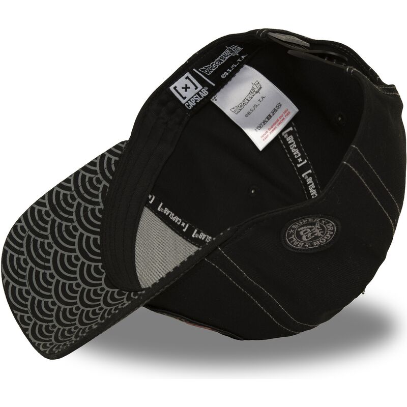mutzen-gebogen-schwarz-snapback-dbs9-bla-goku-black-dragon-ball-von-capslab mutzen-gebogen-schwarz-snapback-dbs9-bla-goku-black-dragon-ball-von-capslab