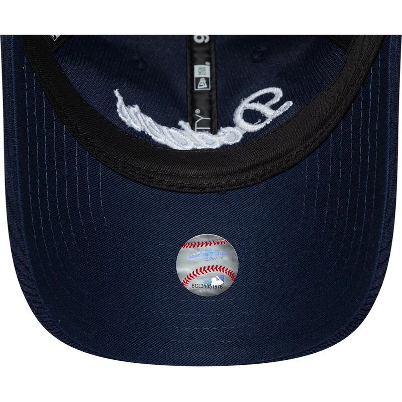 mutzen-gebogen-marineblau-verstellbares-band-9twenty-cord-script-der-los-angeles-dodgers-mlb-von-new-era mutzen-gebogen-marineblau-verstellbares-band-9twenty-cord-script-der-los-angeles-dodgers-mlb-von-new-era