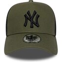 mutzen-gebogen-grun-snapback-a-frame-league-essential-der-new-york-yankees-mlb-von-new-era