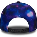mutzen-gebogen-mehrfarbig-snapback-fur-kinder-9forty-all-over-print-space-der-new-york-yankees-mlb-von-new-era