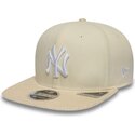 mutzen-flach-beige-snapback-9fifty-cord-visor-der-new-york-yankees-mlb-von-new-era