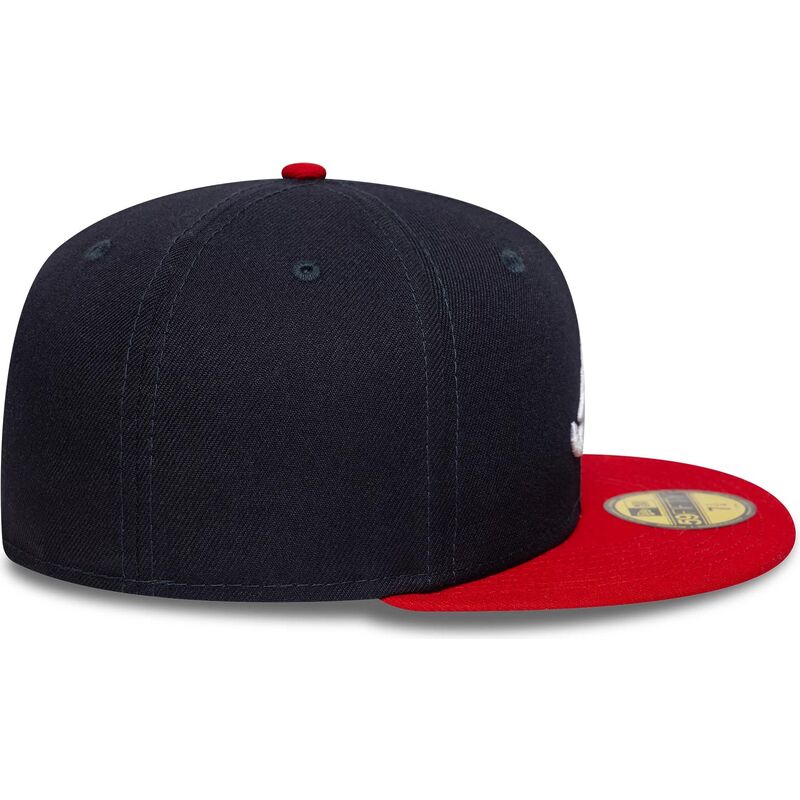 marineblaue-und-rote-anliegende-flat-cap-59fifty-ac-perf-der-atlanta-braves-mlb-von-new-era marineblaue-und-rote-anliegende-flat-cap-59fifty-ac-perf-der-atlanta-braves-mlb-von-new-era