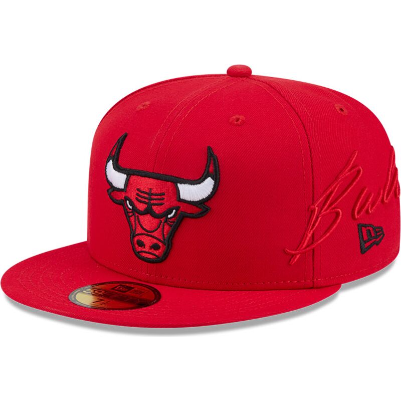 mutzen-flach-rot-angepasst-59fifty-side-script-der-chicago-bulls-nba-von-new-era mutzen-flach-rot-angepasst-59fifty-side-script-der-chicago-bulls-nba-von-new-era