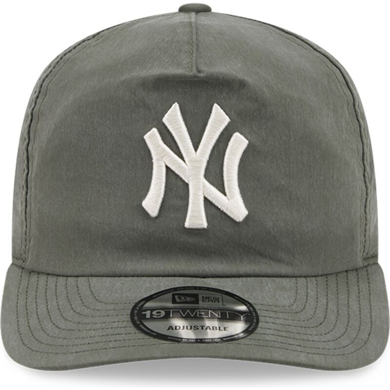 mutzen-gebogen-grun-snapback-19twenty-precurved-der-new-york-yankees-mlb-von-new-era