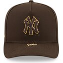 mutzen-gebogen-braun-snapback-9fifty-a-frame-precurved-visor-pin-der-new-york-yankees-mlb-von-new-era