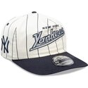 mutzen-gebogen-marineblau-snapback-19twenty-pinstripe-der-new-york-yankees-mlb-von-new-era
