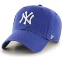 blaue-kappe-mit-gebogenem-schirm-und-grossem-frontlogo-der-mlb-new-york-yankees-von-47-brand